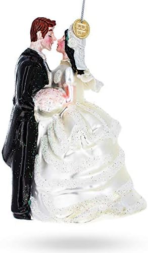 Nevjesta i mladoženja Vjenčani poljubac Glass Božićni ukras 4 inča