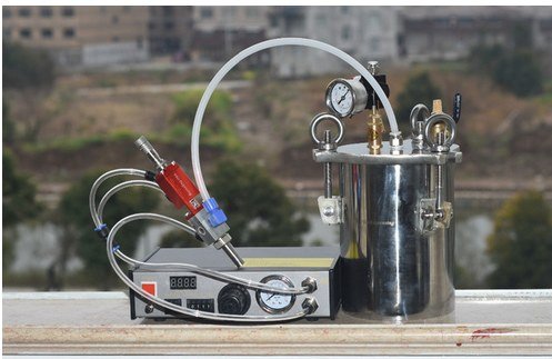 Gowe Automatski dispenran-komponentni ventil za usisavanje pune kvantitativne opreme za ljepilo Silikonsko visoki frekvencijski sprej za sprej mikrometar Boja boja: tlak rezervoar 3l
