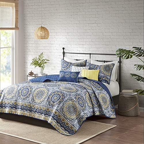 Madison Park Tangiers Quilt Moderni klasični dizajn Sva sezona, prozračna pokrov lagan posteljina set, podudaranje shams, ukrasni jastuk, kralj / cal kralj, krug plavi 6 komad